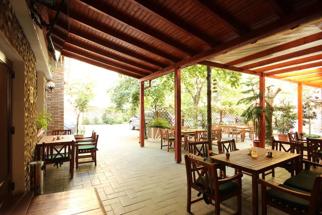 Hotel Melody Oradea Exterior photo